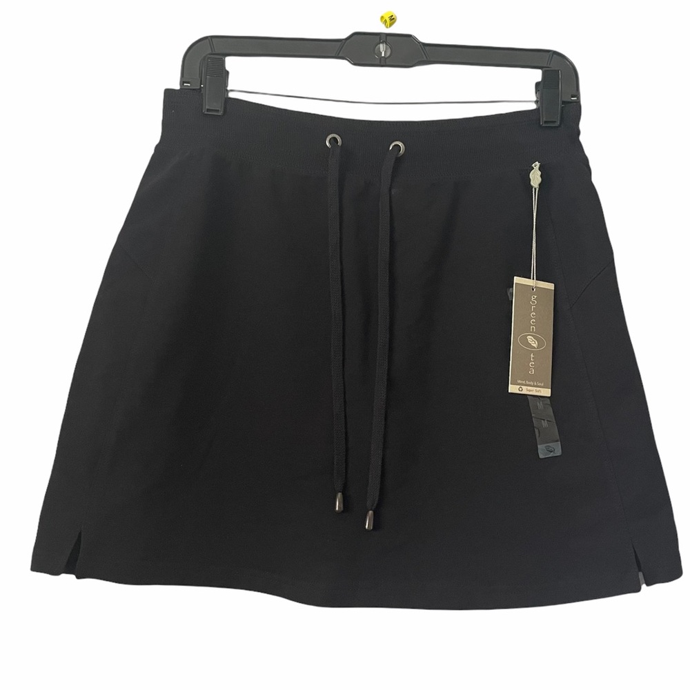 COPY - Green tea active skort size M